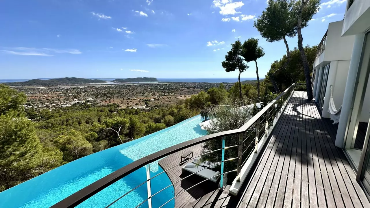 Villa Roca in Ibiza, photo 31 of 38