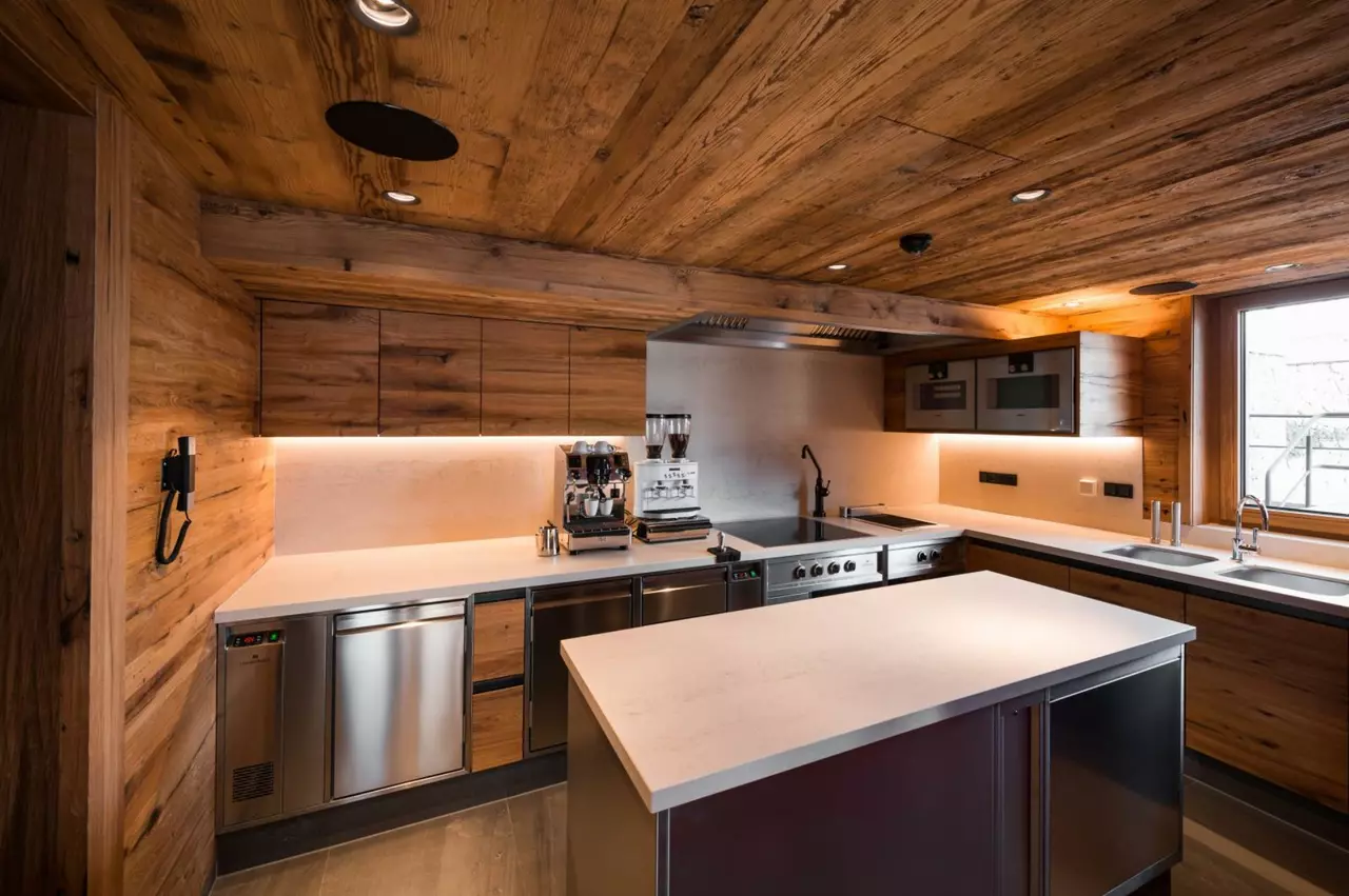 Chalet Arula Two in Lech & Zürs, photo 10 of 22