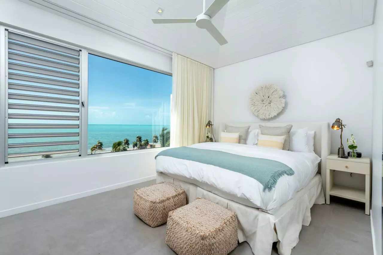 Beach Enclave Long Bay Beachfront Villa in Turks and Caicos, photo 10 of 25