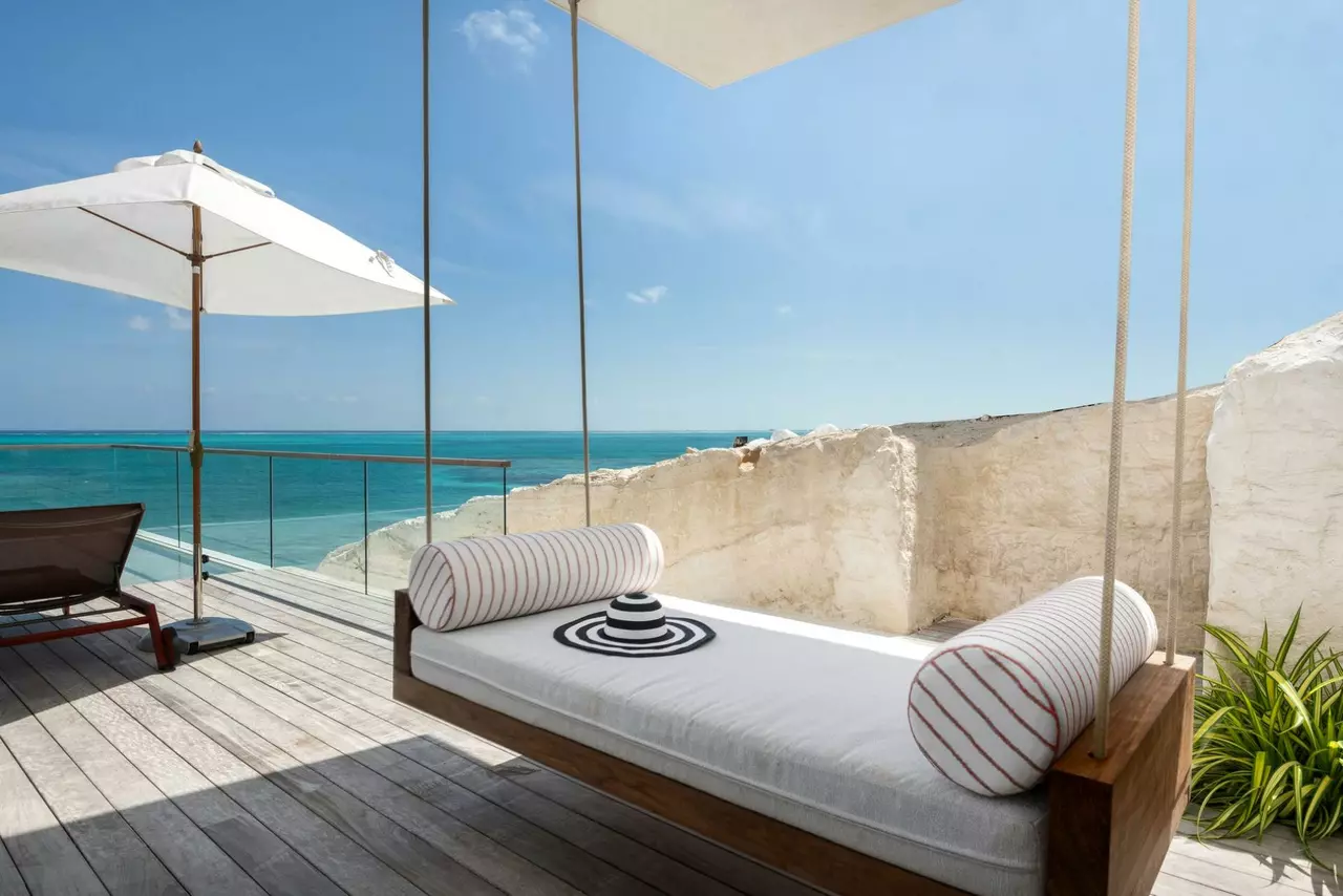 Beach Enclave North Shore - Beach House in Turks and Caicos, photo 5 of 14