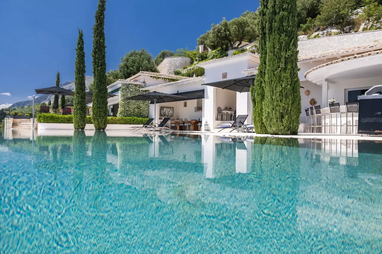 Villa Ultima in Corfu, photo 12 of 22