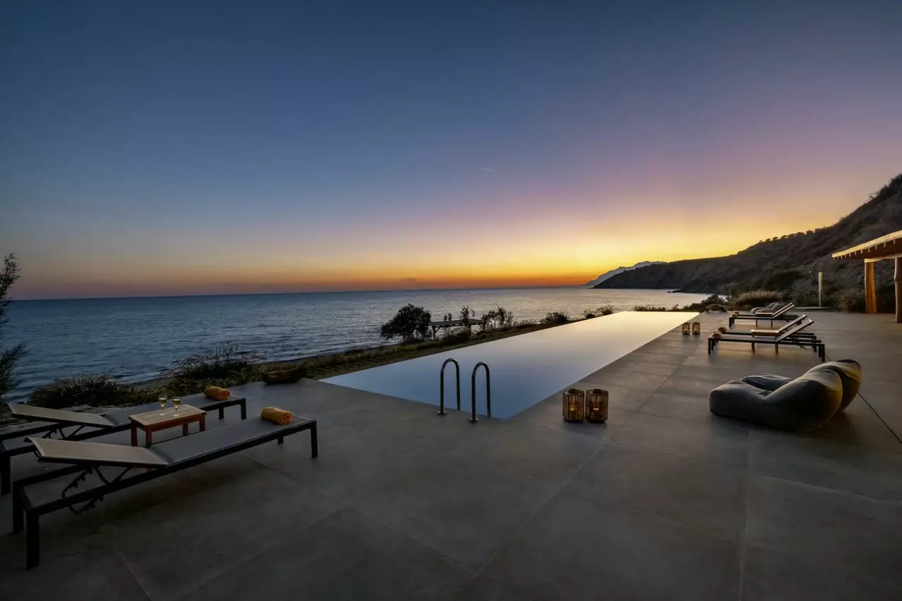 Beach House Arvi East - Luxury Villa in Crete, photo 14 of 22