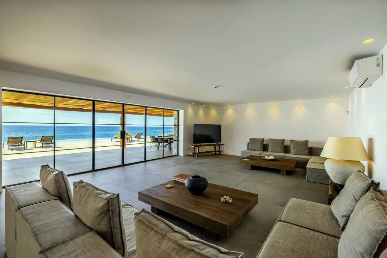 Beach House Arvi East - Luxury Villa in Crete, photo 12 of 22