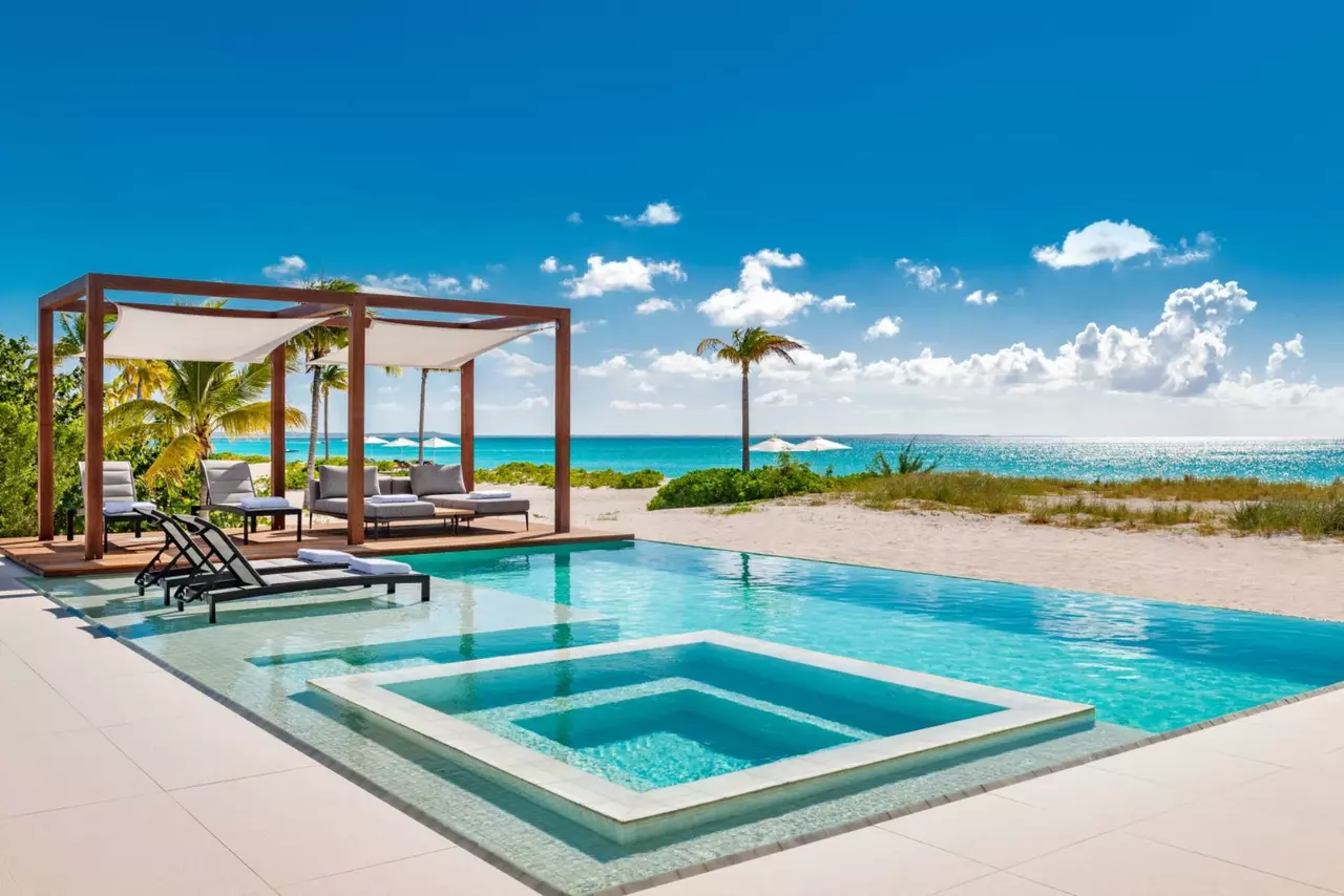 Villa Vision Beach in Turks and Caicos, photo 3 of 30