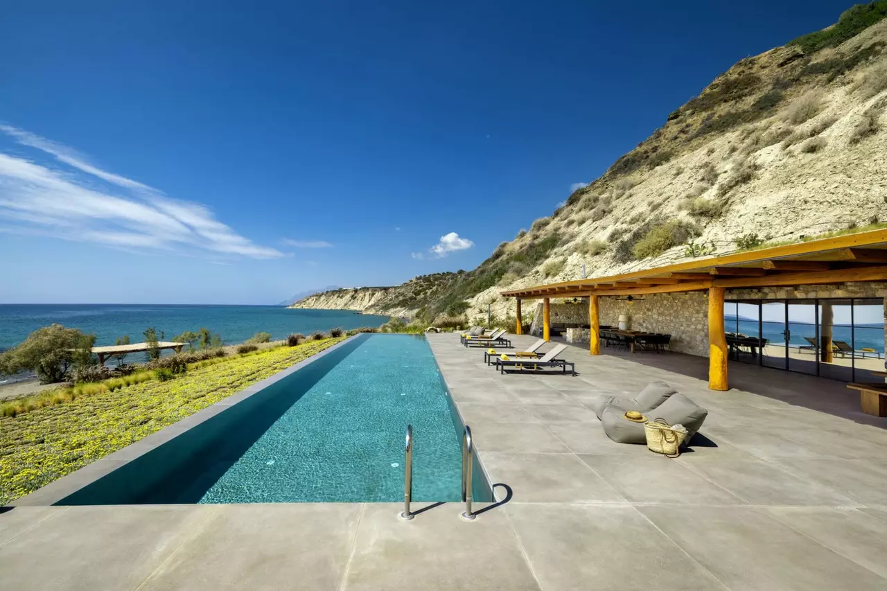 Beach House Arvi East - Luxury Villa in Crete, photo 16 of 22