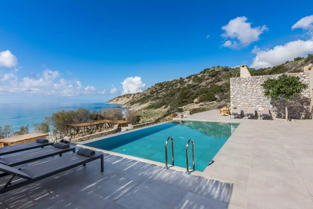 Beach House Arvi West - Luxury Villa in Crete, photo 10 of 32