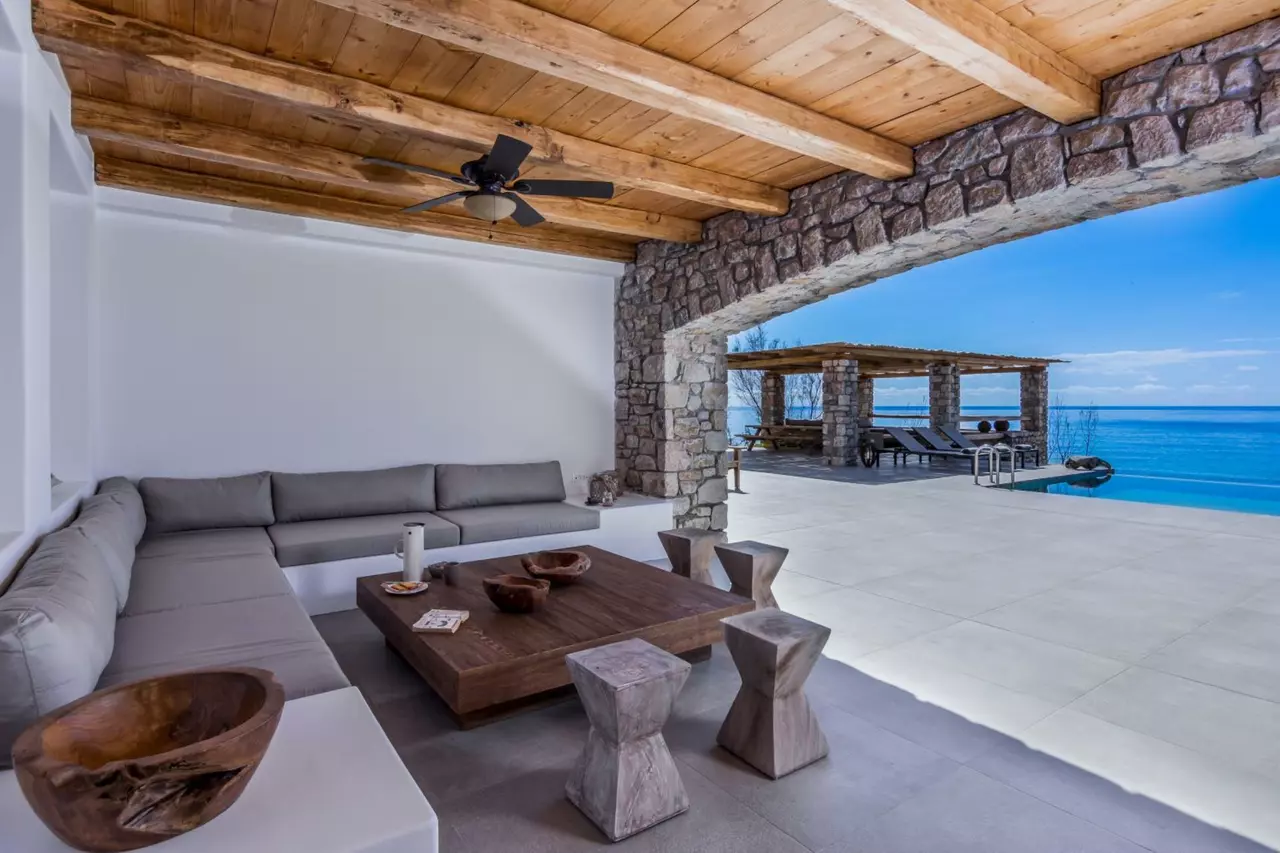 Beach House Arvi West - Luxury Villa in Crete, photo 9 of 32