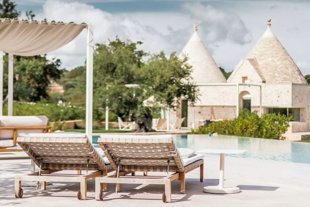 Trullo delle Dame in Apulia (Puglia), photo 13 of 40