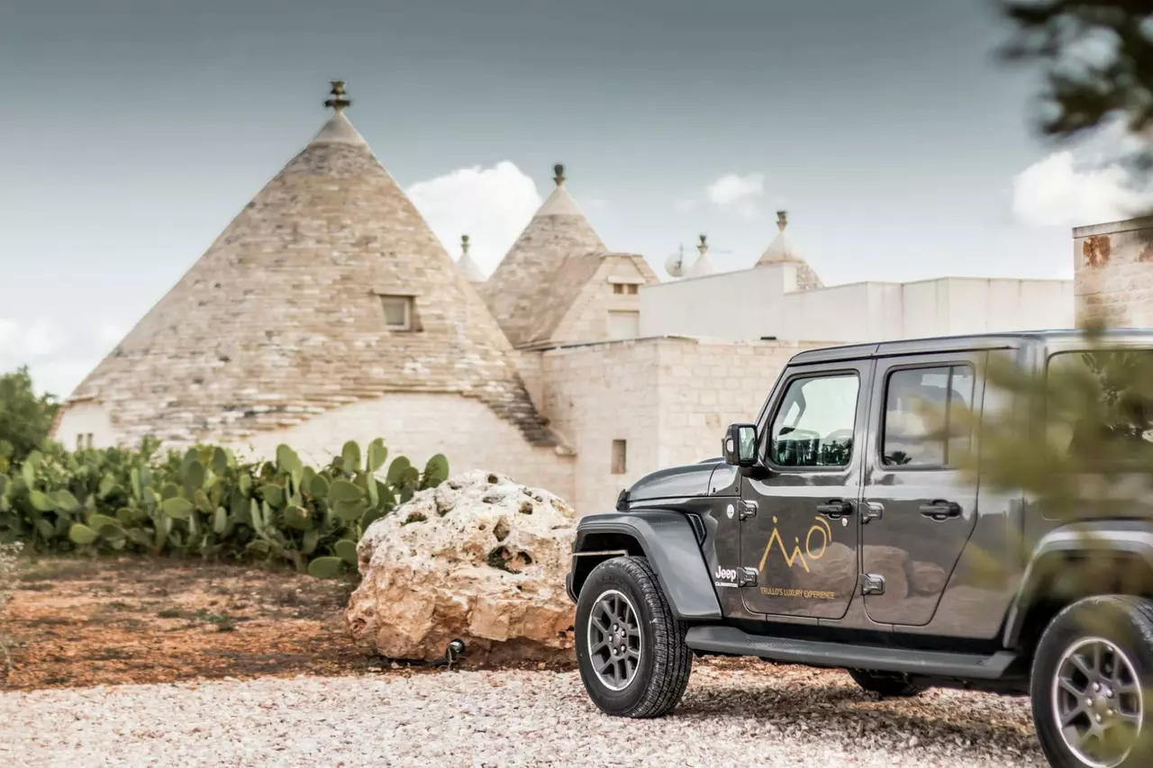 Trullo delle Dame in Apulia (Puglia), photo 22 of 40