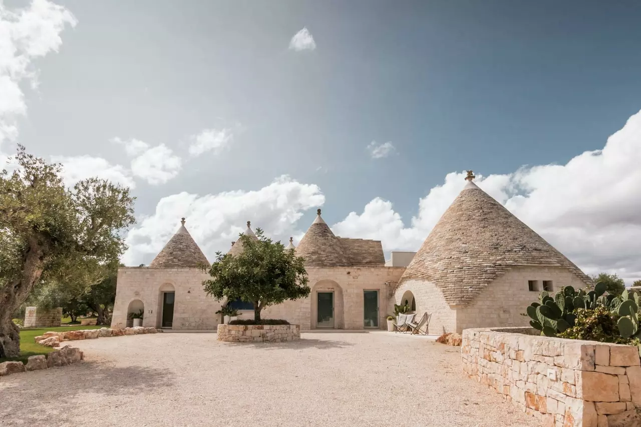 Trullo delle Dame in Apulia (Puglia), photo 10 of 40