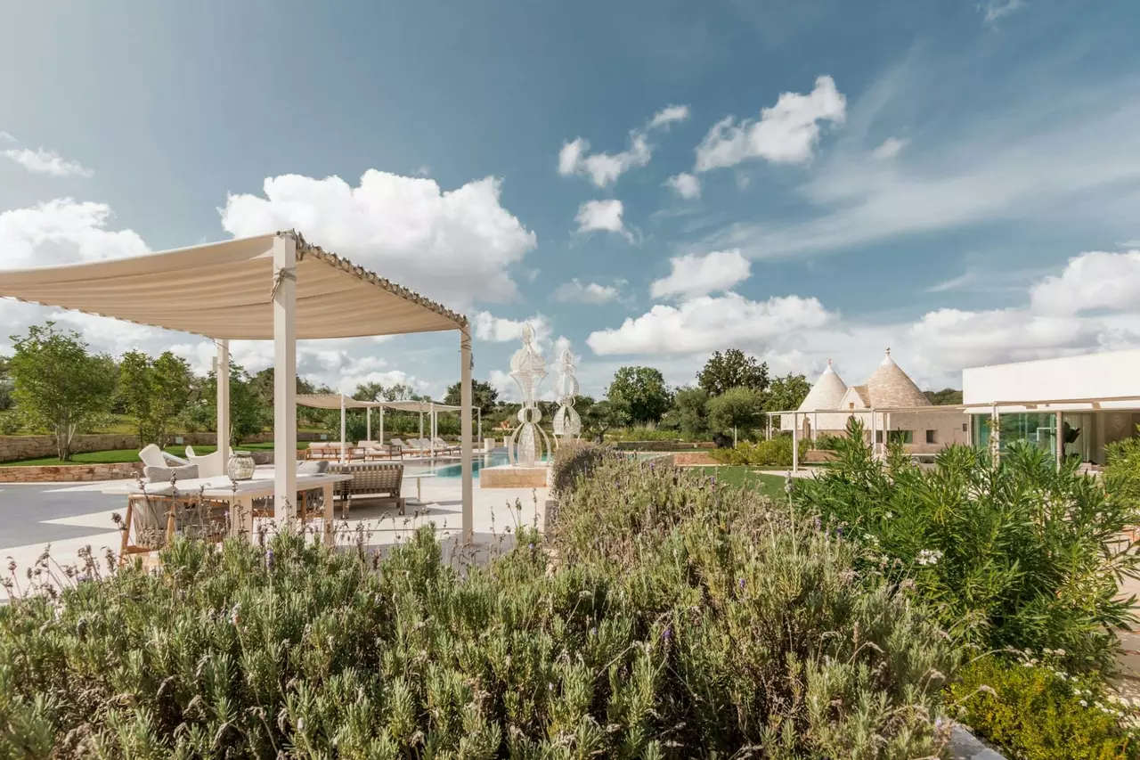 Trullo delle Dame in Apulia (Puglia), photo 32 of 40
