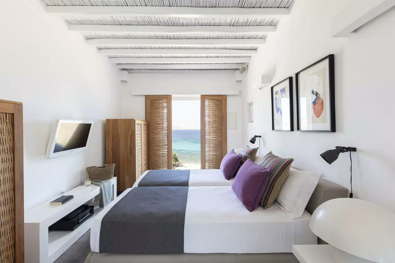 Big Blue Beach Villa in Mykonos, photo 25 of 34