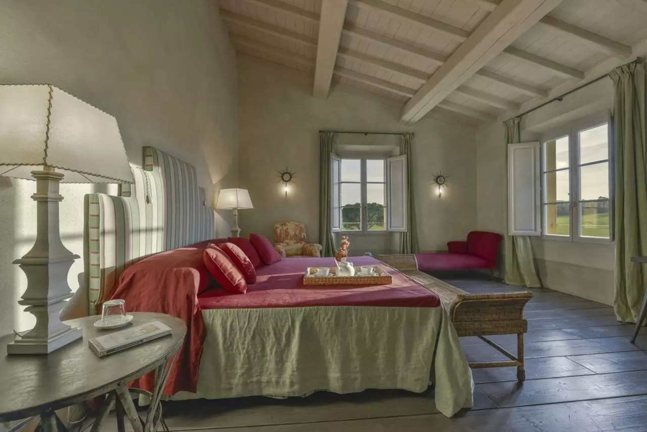 Villa il Serratone in Tuscany, photo 36 of 38