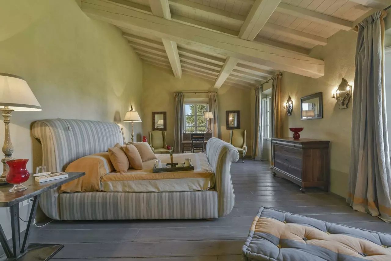 Villa il Serratone in Tuscany, photo 28 of 38