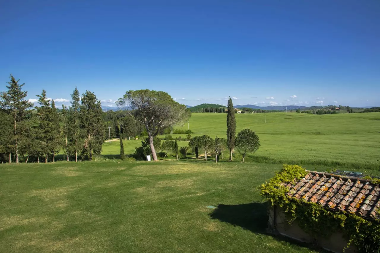 Villa il Serratone in Tuscany, photo 15 of 38