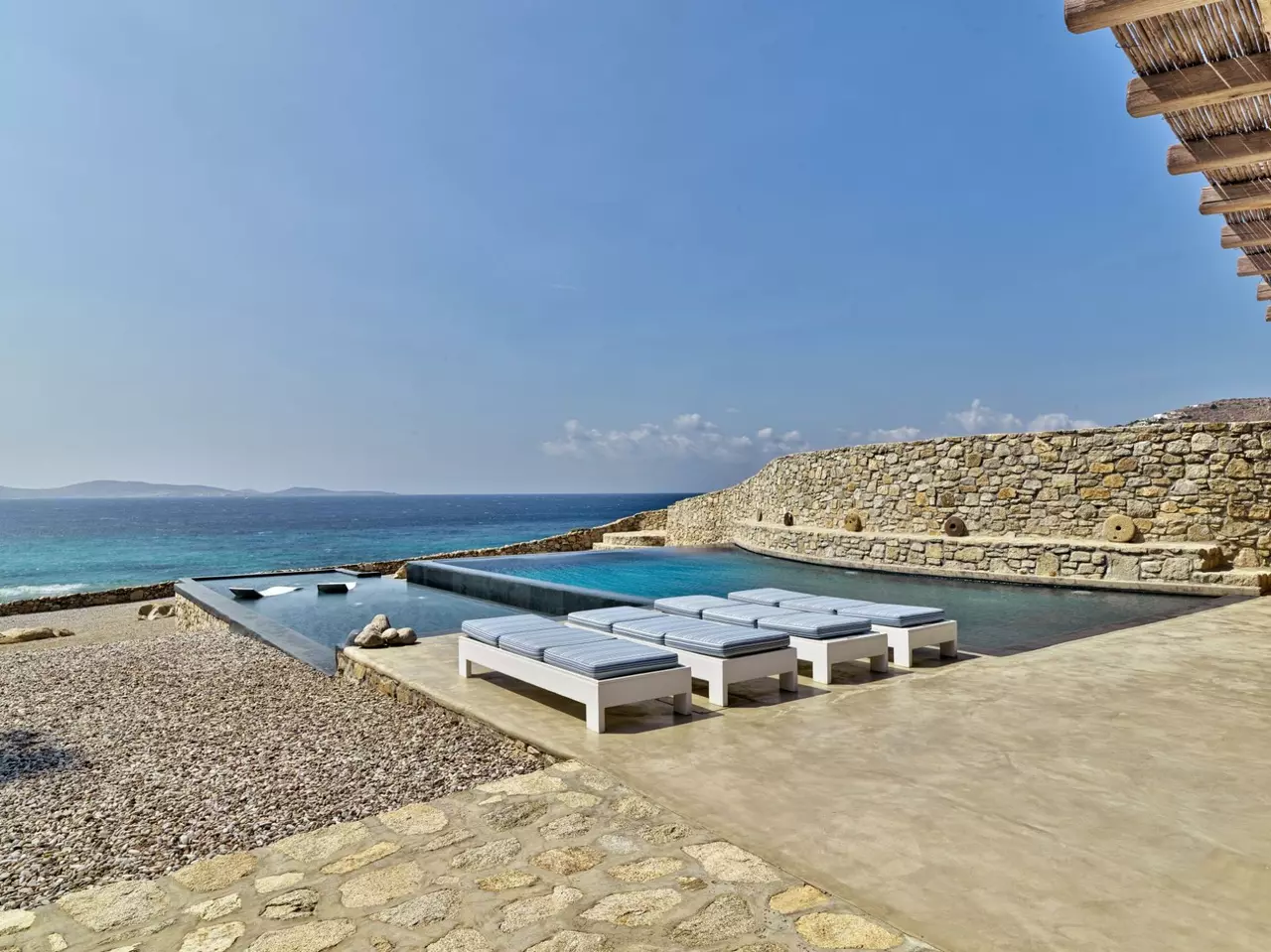 Big Blue Beach Villa in Mykonos, photo 9 of 34