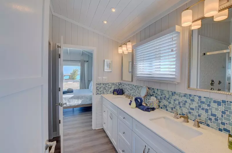 Runaway Villa in Bahamas, photo 2 of 42
