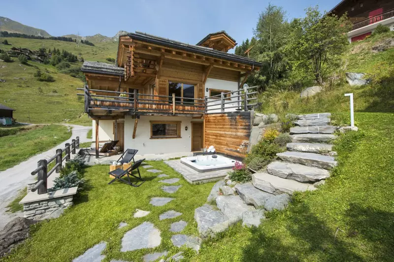 Chalet Tampa in Swiss Alps, photo 4 of 19