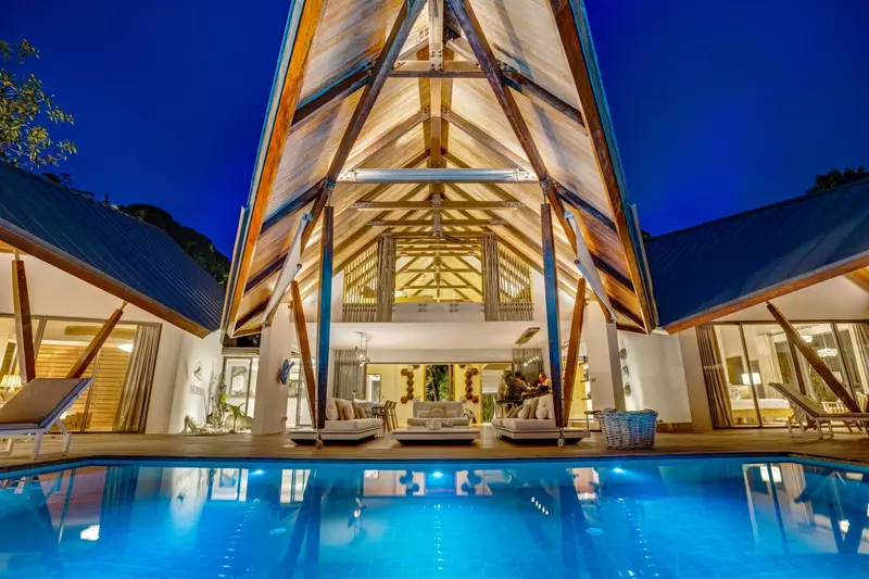 Villa Deckenia in Africa & Indian Ocean