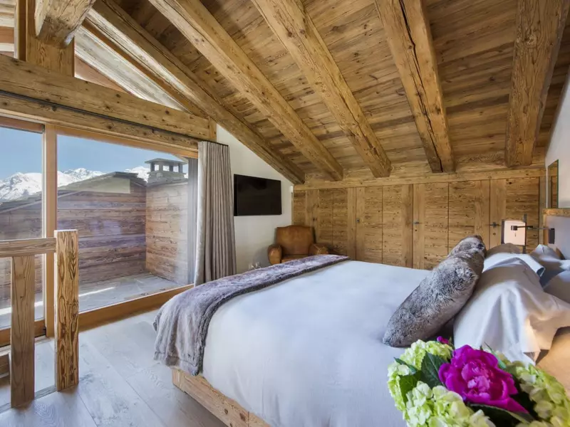 Chalet La Vigne in Swiss Alps, photo 5 of 22