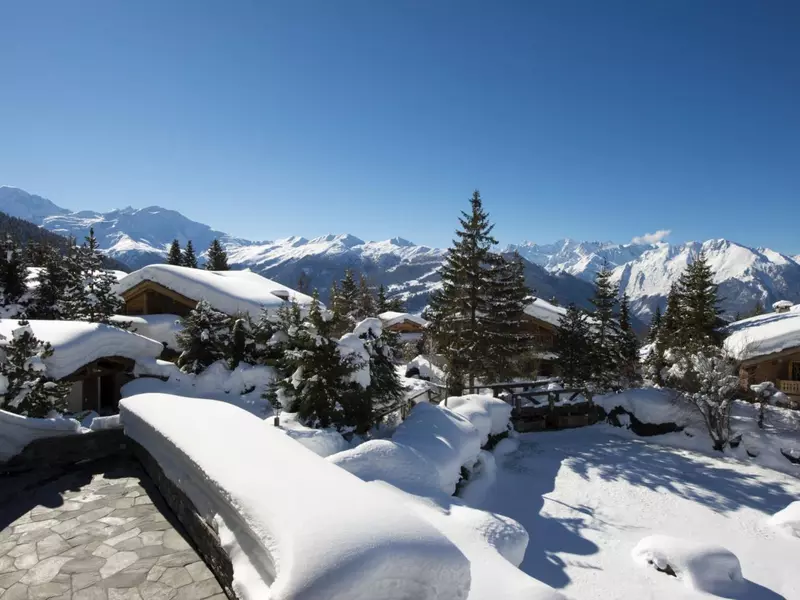 Chalet Makini in Swiss Alps, photo 5 of 25