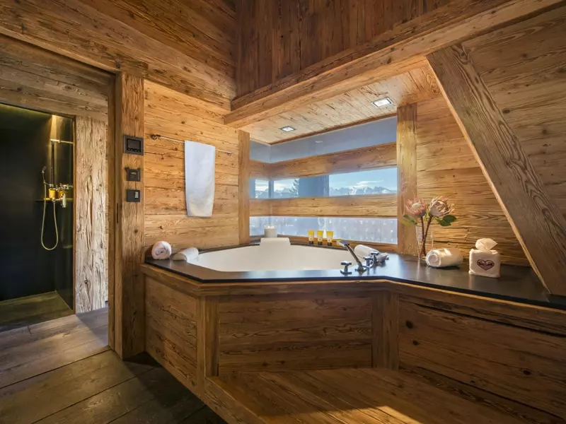 Chalet Makini in Swiss Alps, photo 2 of 25