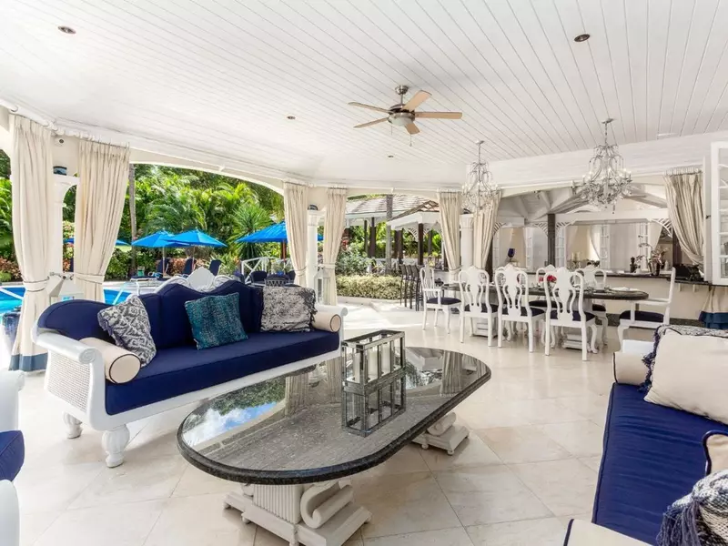 Villa Serenity in Barbados, photo 3 of 20