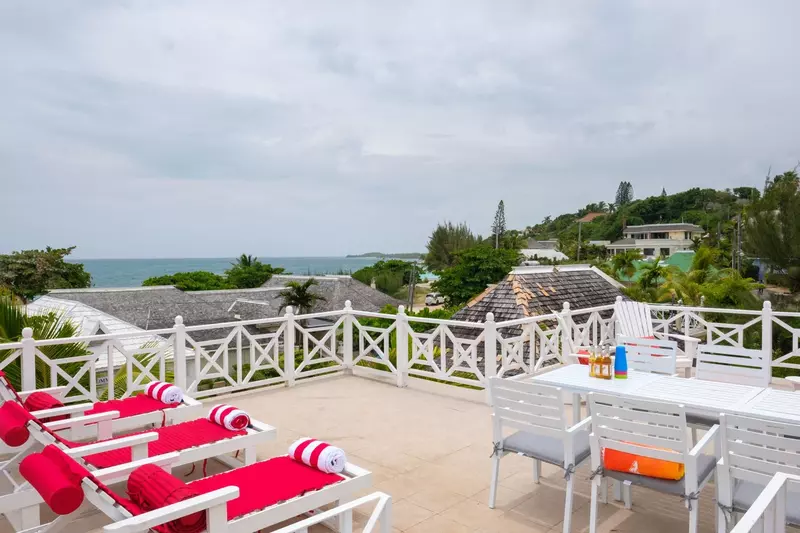 Adrift in Jamaica, photo 2 of 30