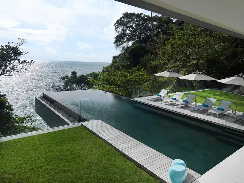Villa for 12 Guests in Kamala in Phuket & Andaman Coast