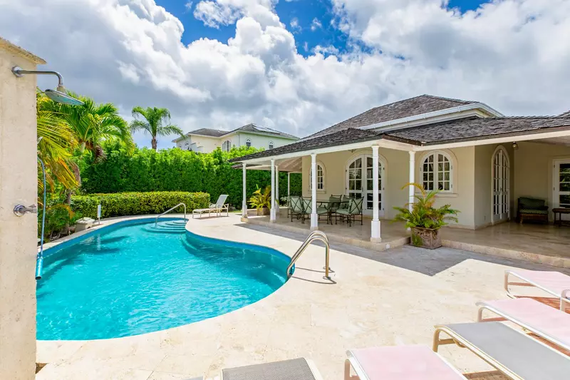 Muffins Lodge in Barbados, photo 2 of 20