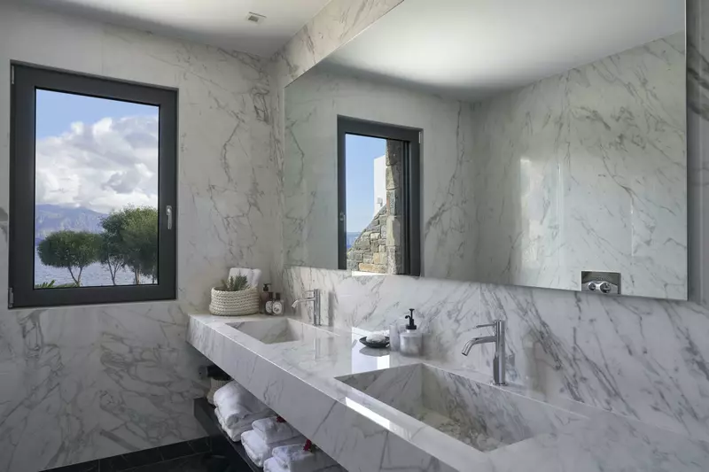 H2O Art Beach - Luxury Villa in Crete, photo 5 of 28