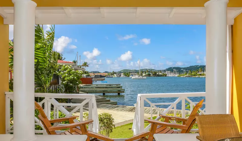 Waterside townhouse in Saint Lucia, photo 3 of 30