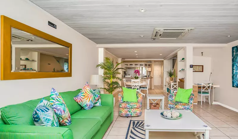 Waterside townhouse in Saint Lucia, photo 4 of 30