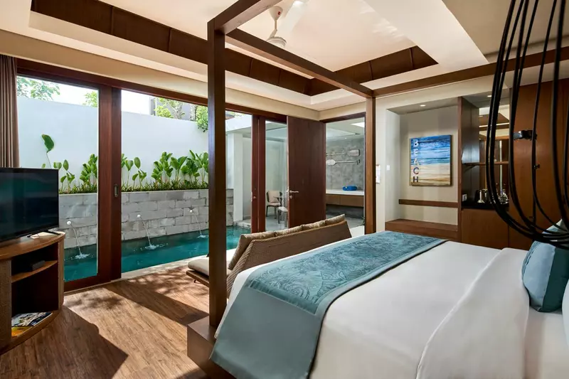 Cross Bali Breakers - One Bedroom Deluxe Pool Villa, photo 3 of 18