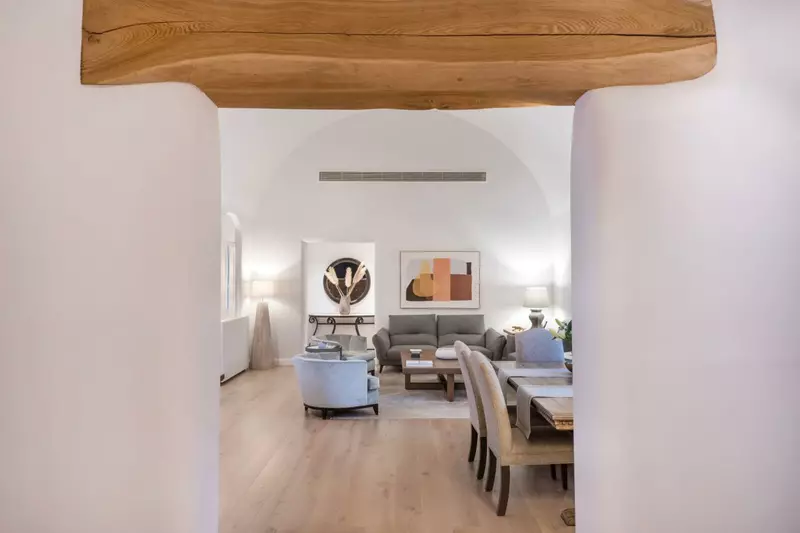 O'Santo Villa in Santorini, photo 3 of 37