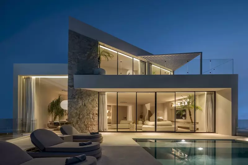 Villa Pantai in Bali