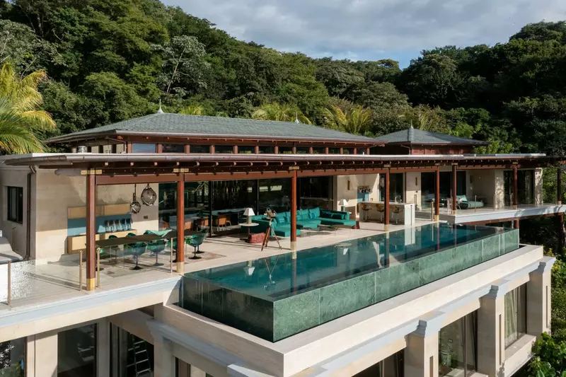 The Hive in Costa Rica