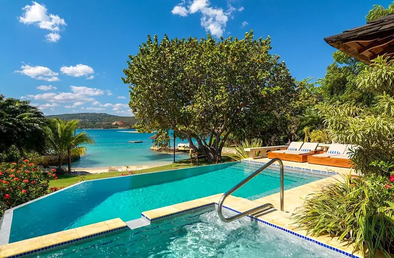 Amanoka on the Beach in Other Caribbean Islands