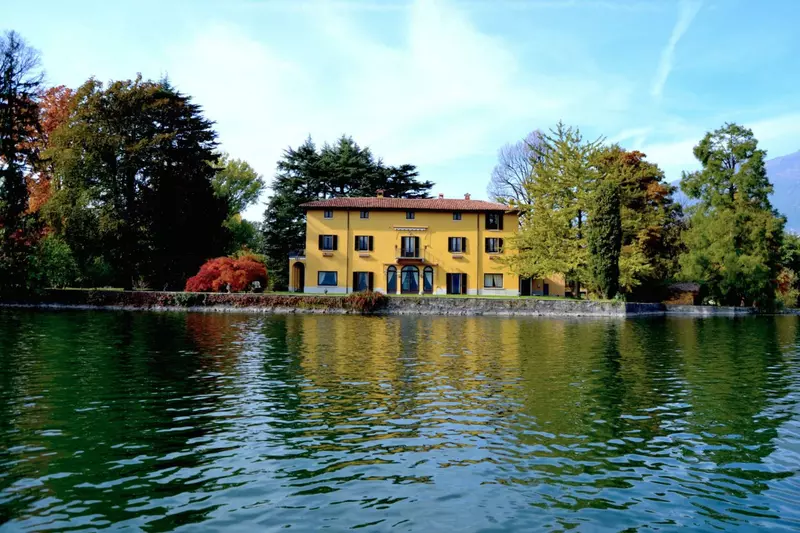 Villa Adinolfi in Lake Como