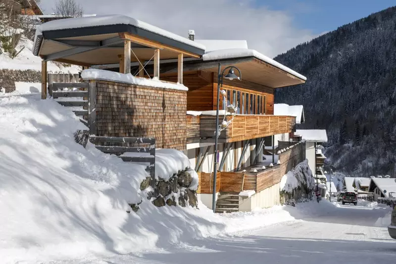 Chalet Bluebird in St Anton & Arlberg