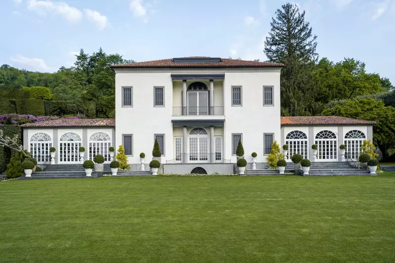 Villa Bonomi in Lake Como, photo 2 of 22