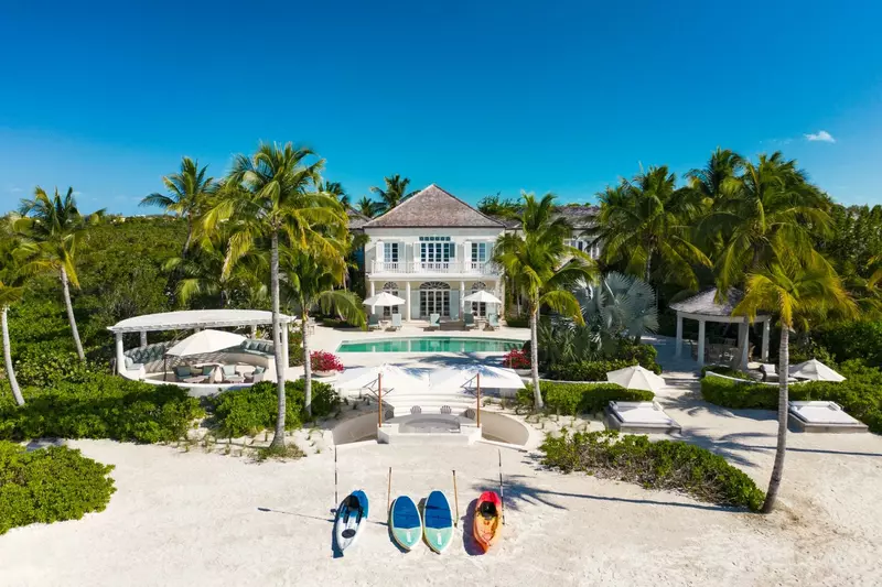 Villa Coral in Turks and Caicos, photo 2 of 28