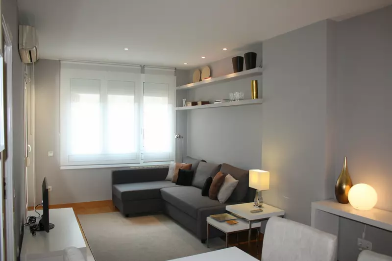 Nice and cozy 85 sqm short term rentals in Barcelona for up to 6 people in Southern Europe, photo 5 of 17