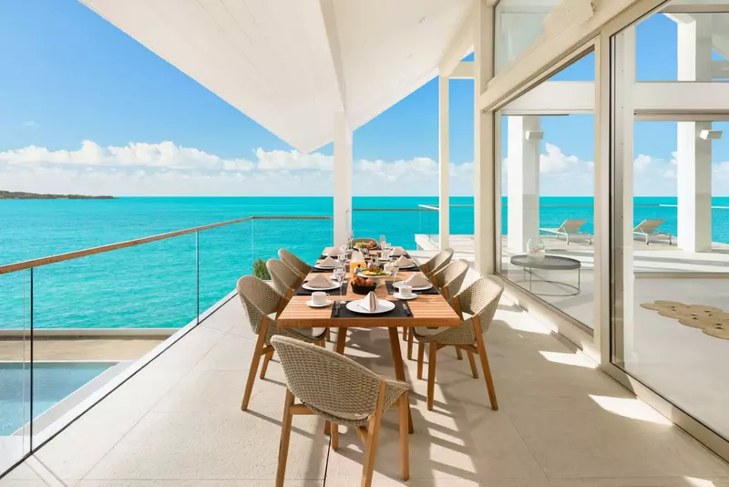 Villa La Mer South in Turks and Caicos, photo 3 of 26