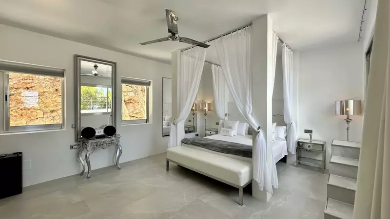 Villa Roca in Ibiza, photo 5 of 38