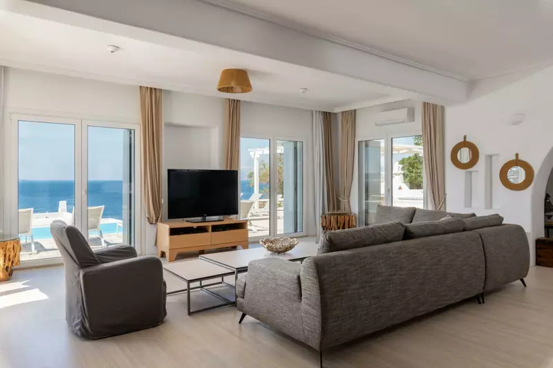 Villa Seaview in Mykonos, photo 4 of 26
