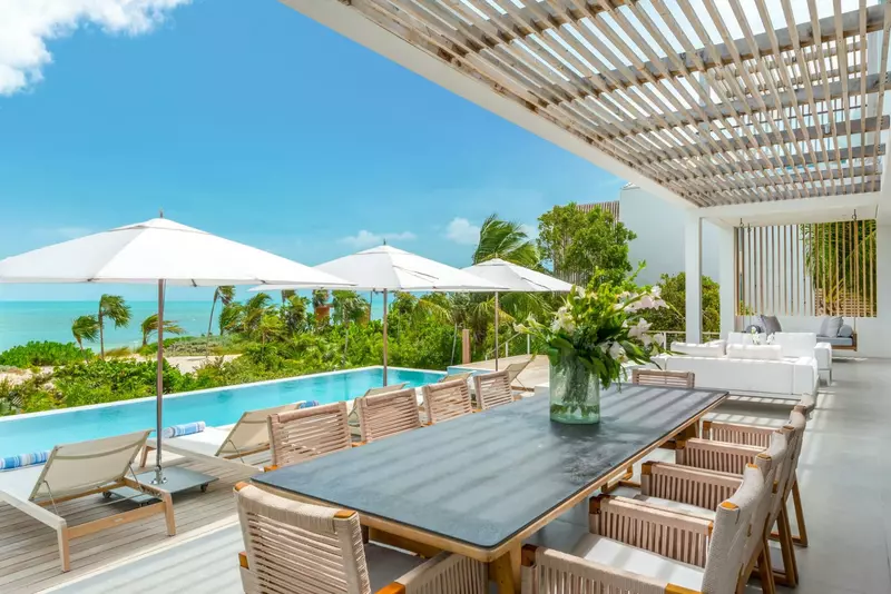 Beach Enclave Long Bay Beachfront Villa in Turks and Caicos, photo 5 of 25