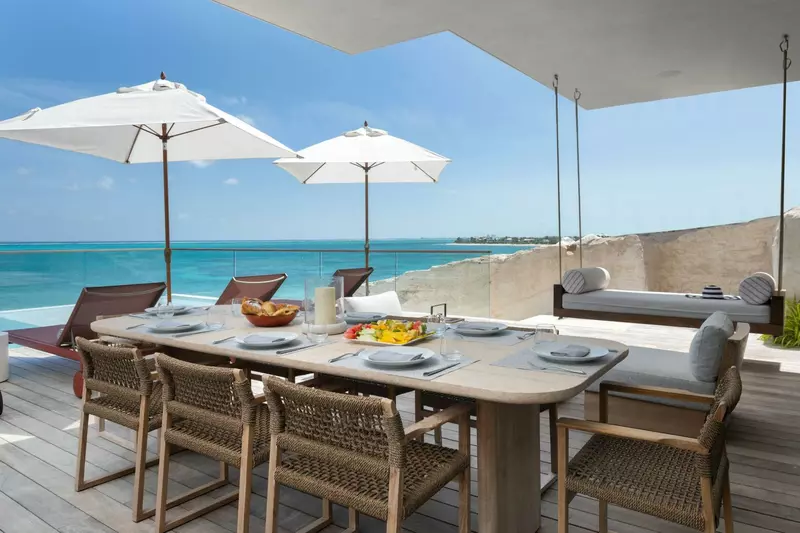 Beach Enclave North Shore - Beach House in Turks and Caicos, photo 2 of 14