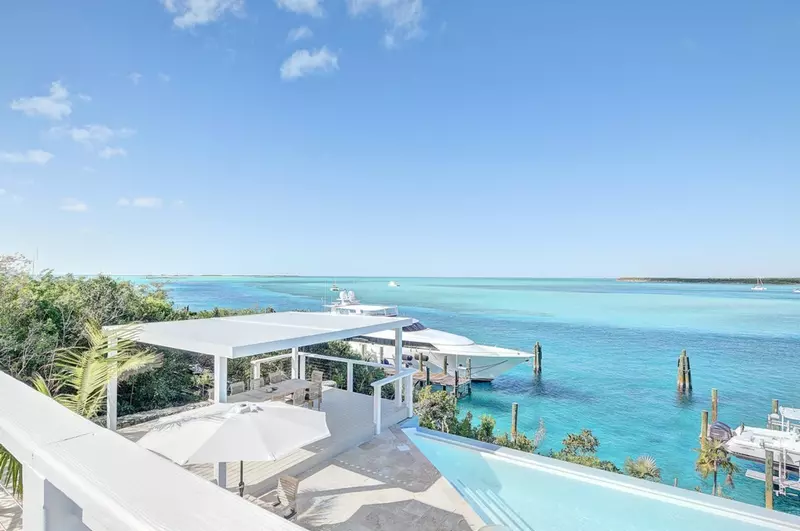 Staniel Cay Copasetic in Bahamas