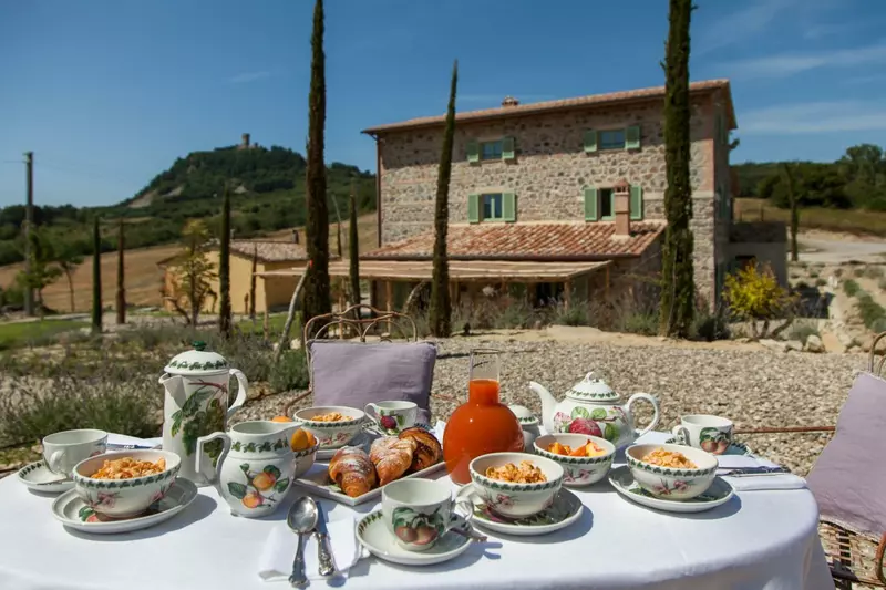 Villa Poggio Fibbia in Tuscany, photo 3 of 30
